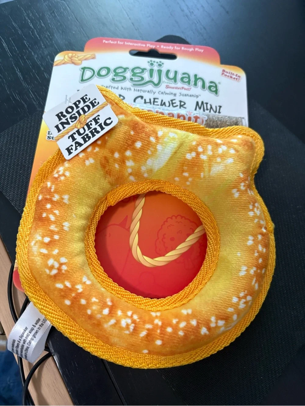 Doggijuana Tuffer Chewer Mini Refilllable Pretzel Ring Dog Toy, Small new